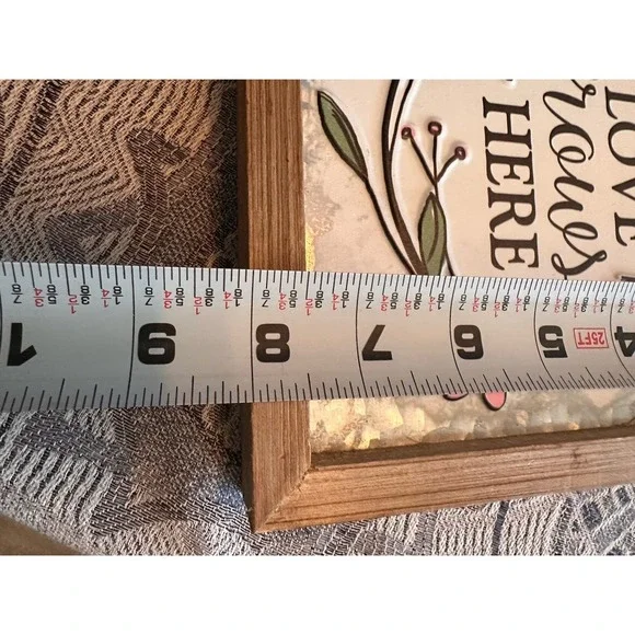 Tin and wood love grows here sign - Picture 5 of 6